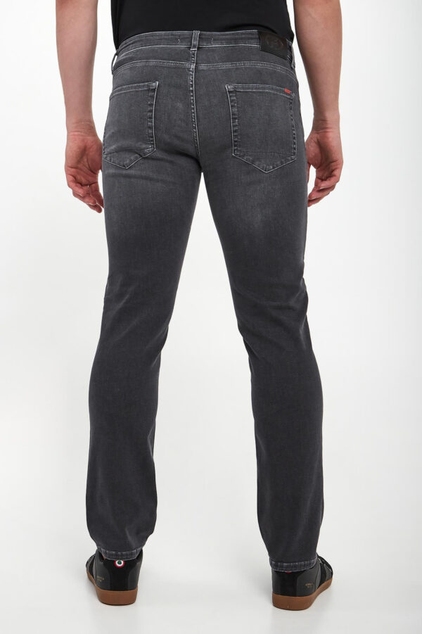 2054a5c999c3a275ac43b3037285672cedb13d3f Jeansy męskie LIU JO