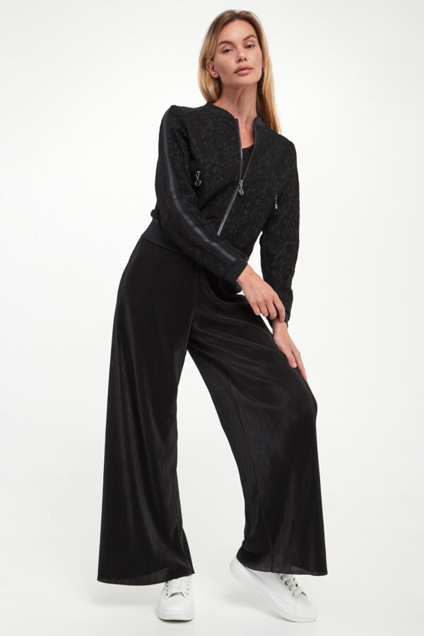 26546aeffa0e07cc0dfe6bc918af433095d2256b Bluza damska koronkowa SPORTA