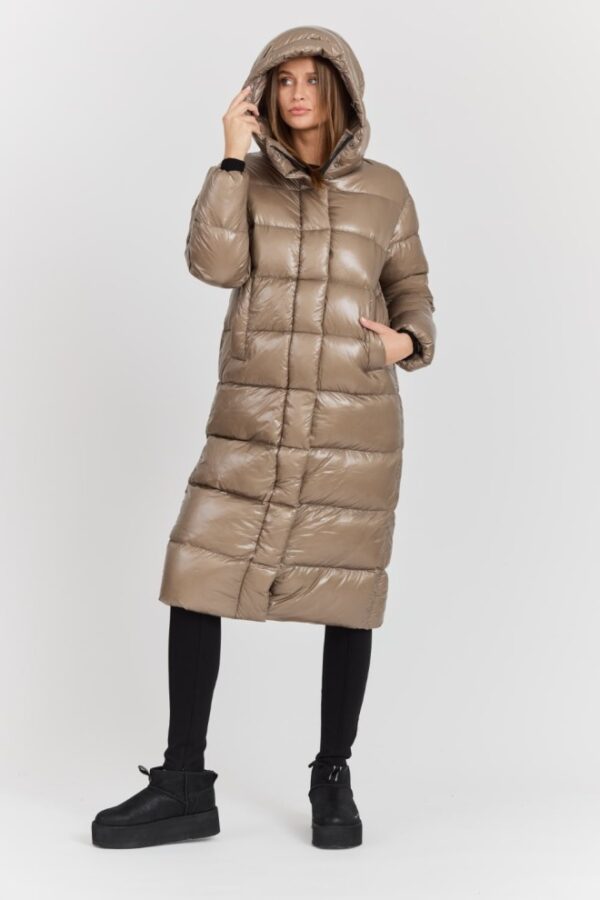 28fbbe3f3aa39354d0390e9ec49a528dfee49a27 HETREGO Beżowy damski płaszcz puchowy Tara Woman Oversized Quilted Coat, Rozmiar 36 EU - 40 IT