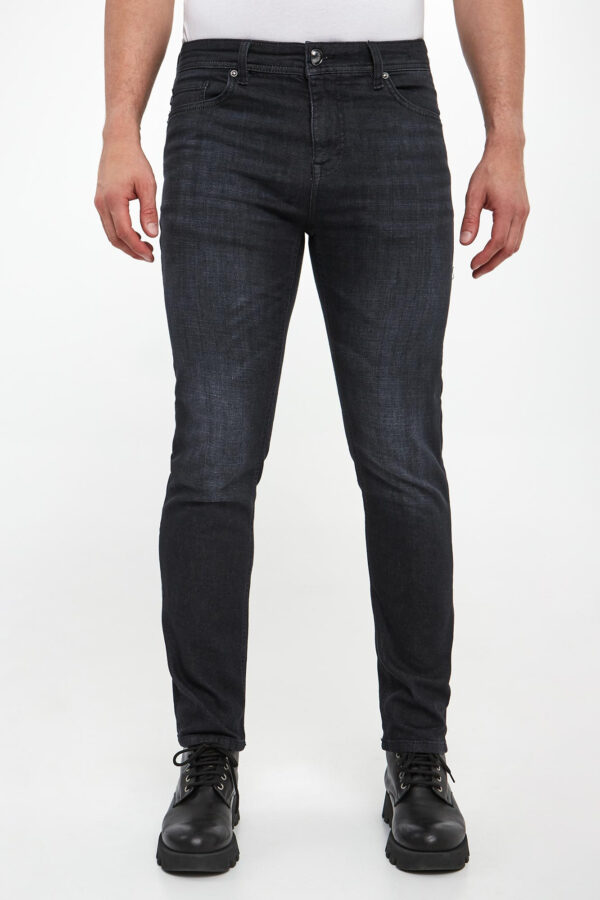 29a4dd9ea7ee53d55bf00ef9a5e49db3d05d3daa Jeansy męskie Fortes JOOP!