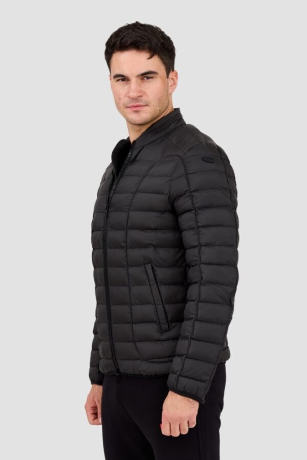 2dd259c6b07d9ecdf00fe19aa32d592e1831c060 DIESEL Czarna pikowana męska kurtka W-PILOT, Rozmiar 48