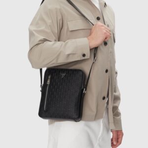 GUESS Czarna saszetka męska Torino Crossbody