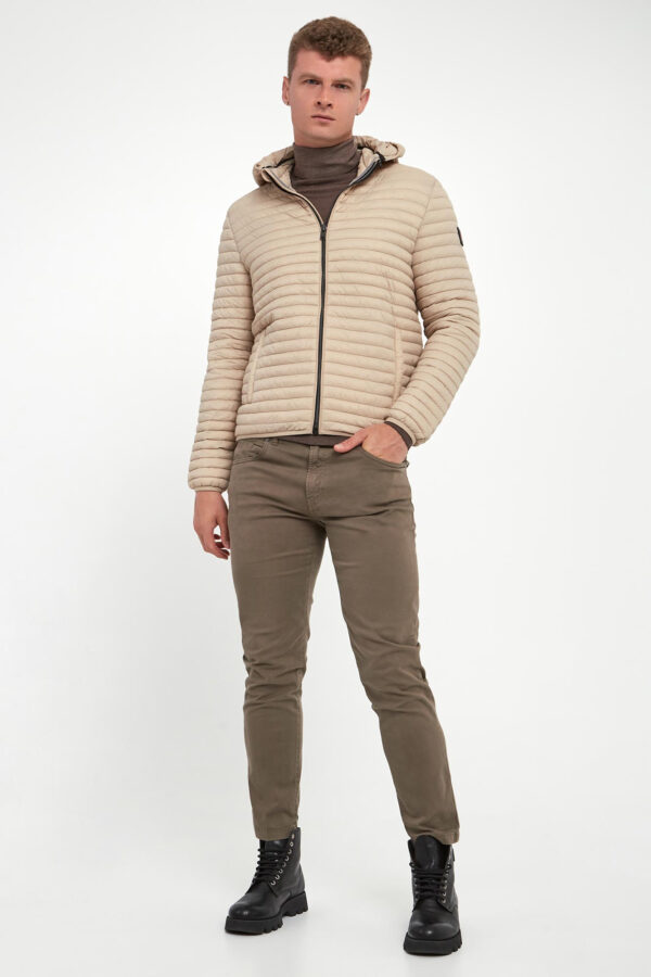 2e7dc46ab3041d0c6a65df2b6175fb29367a1ff8 Kurtka męska pikowana LIU JO