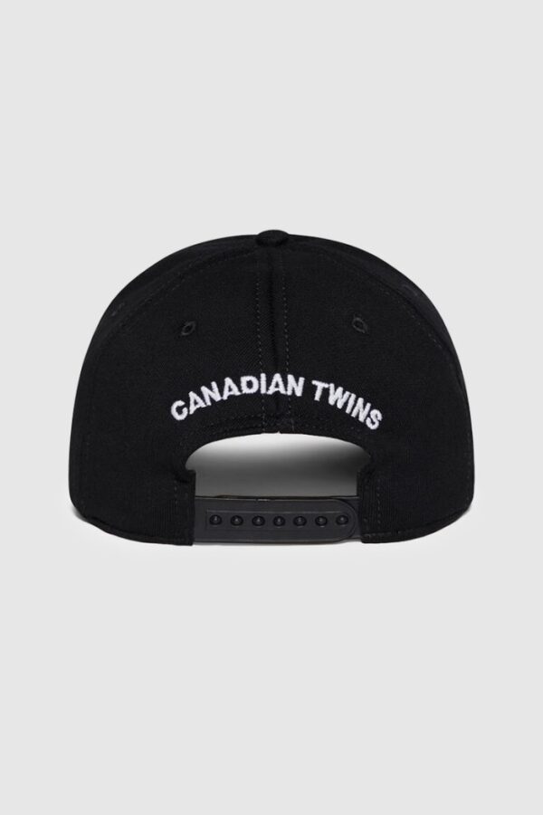 DSQUARED2 Czarna męska czapka z daszkiem z wprasowanym logo