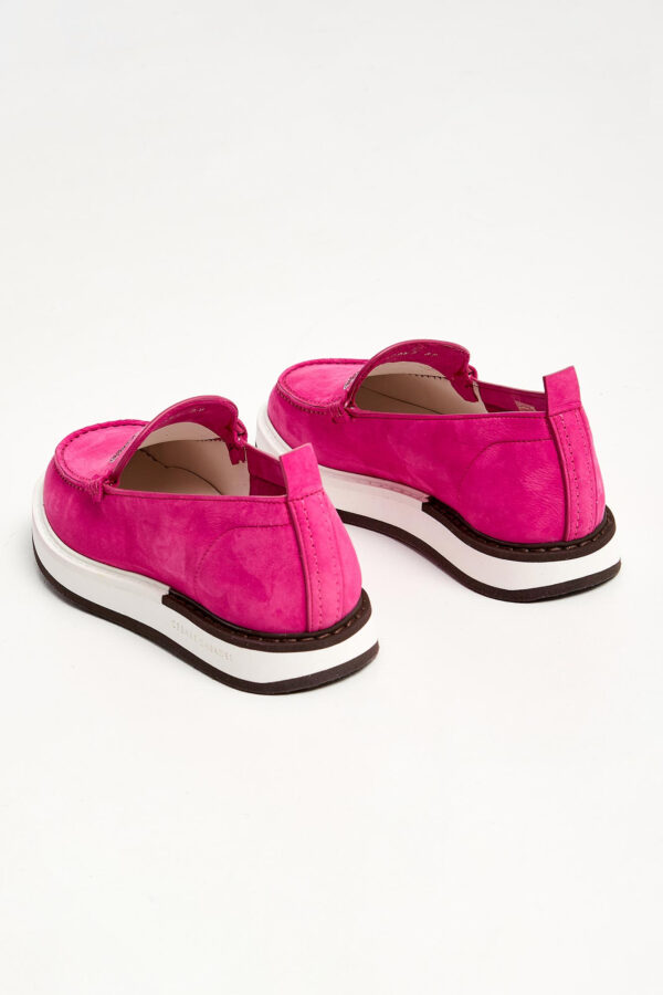 2f91f0efcccd81e936956e60253cb992614fa90c Mokasyny damskie zamszowe CESARE CASADEI