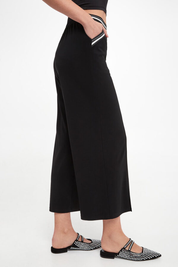 31cf9dbb977187c4f464abc096e462b9d1da334a Spodnie damskie JOSEPH RIBKOFF