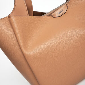 3cc6759b33541dc76cd474b2eff4e790f9e95f2c Torebka shopper DKNY