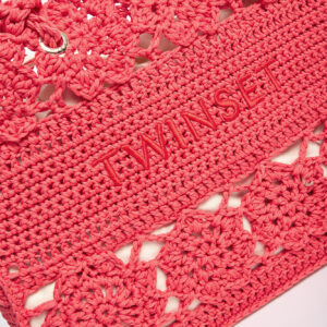 3dd951cb02b78bde8bcf882aca21ef6cdc826629 Torebka damska pleciona TWINSET