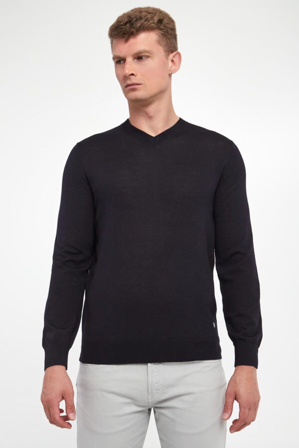 422a6ac994bcc912a408f09728b49099a6d7b514 Sweter męski z wełny merino LIU JO