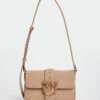 45821f6b1610bfd9386979245dd01d5e264771b9 Torebka damska zamszowa skóra Mini Slouchy Fl Suede PINKO