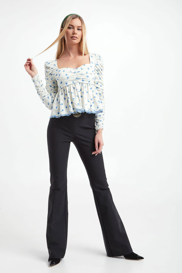 460983ca184c0bae1ed3fe61cbb55f55d13eb261 Bluzka damska w kwiaty NOTES DU NORD