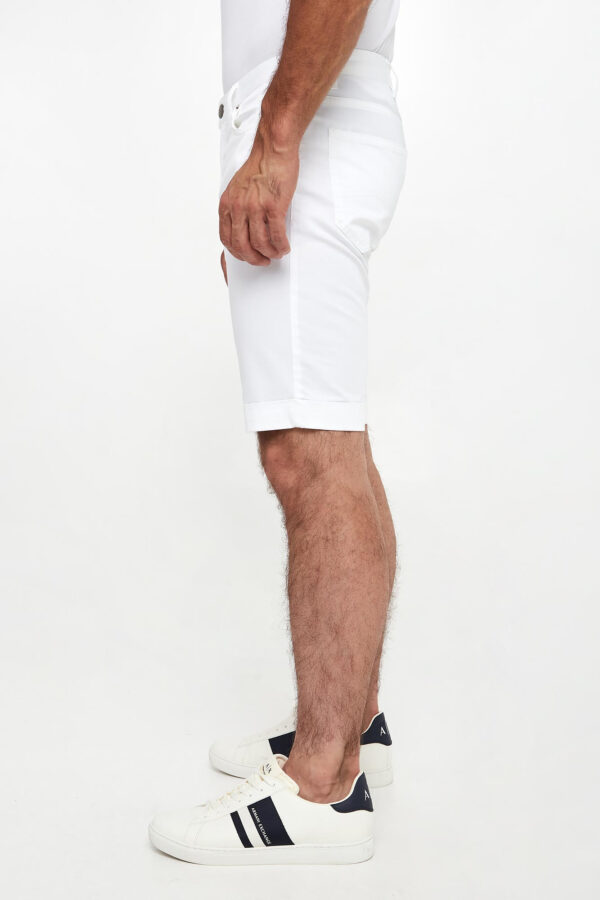 4618c320783670b92dffd260b1f900b9e9cfda39 Spodenki EMPORIO ARMANI