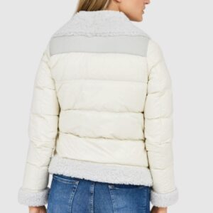 4785851f4ba6713a4c55c1de12d8ed705fe7bc1b BLAUER Gołębi kożuch damski z pikowanymi rękawami