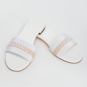 48a84b8700aa0b6326cd099792cca003fd42812d Klapki damskie skórzane ERMANNO FIRENZE