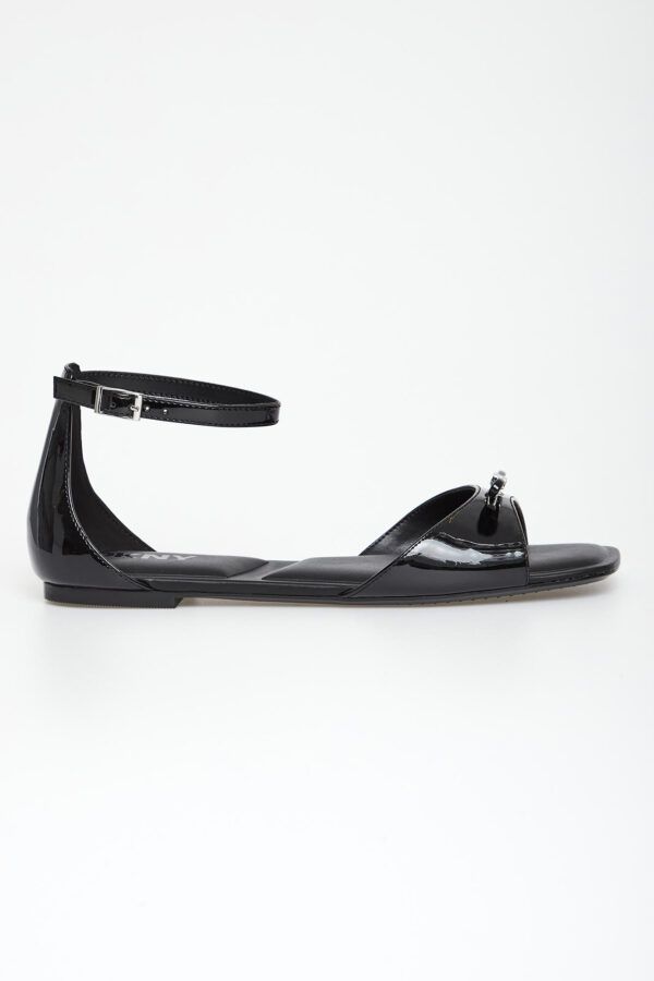 Sandały damskie lakierowane DKNY