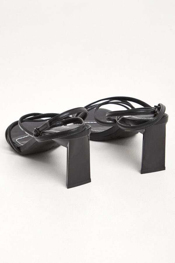 50aea3b2cbddc7065ca8b2eae64f2b159f651ef0 Sandały damskie na obcasie ARMANI EXCHANGE