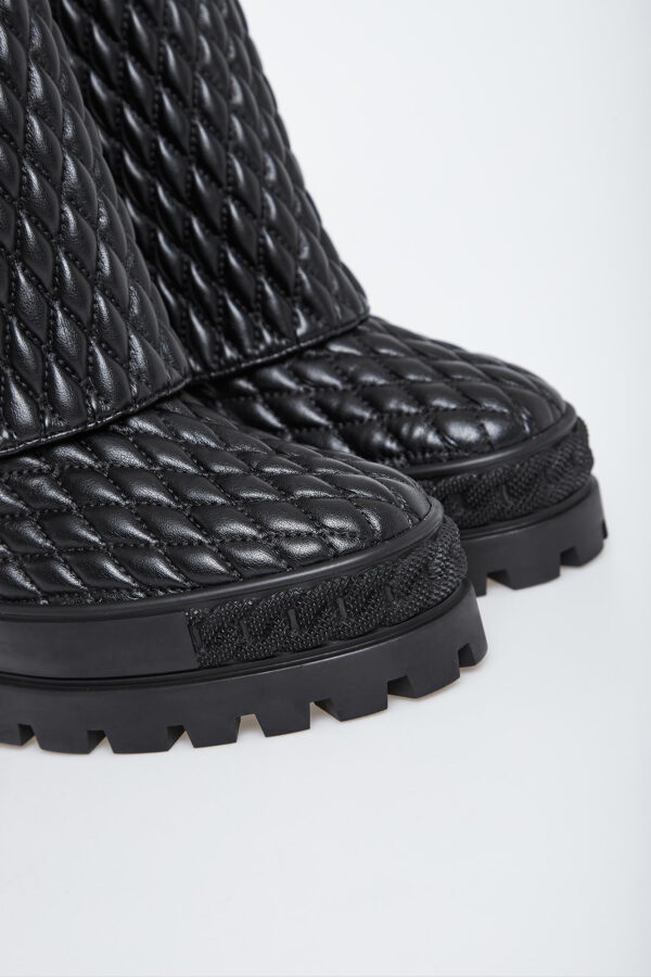 51f8f9101bc81b742ea5afff3dce54dc5c1649b5 Botki damskie skórzane CASADEI