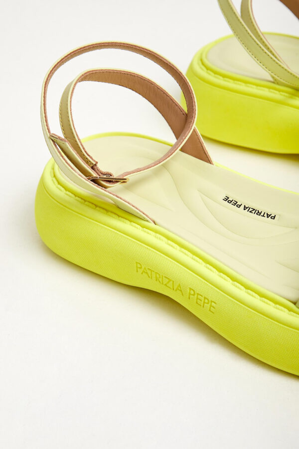 56b588362a5ba8d54e7e48d29b97b2b9deaa2be0 Sandały damskie PATRIZIA PEPE