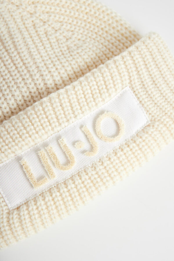 5821d0e0dbc6f5b16d6cb88ad65268ba0b53ab19 Czapka damska zimowa LIU JO