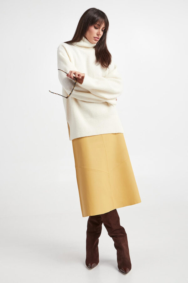 5927ec689829268f0a3557fc5248078557fa63f5 Sweter damski z golfem NOTES DU NORD