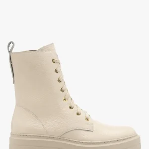 5a03a32ee8a26a7ad5f494639f669112e7e84b8e Kremowe trzewiki damskie na masywnym spodzie