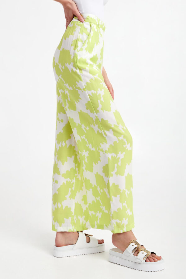 5d86a6fff1f3827f11ce6fb84811c5d441d6e669 Spodnie damskie ARMANI EXCHANGE