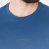 GUESS Niebieski t-shirt męski z aplikacją z logo