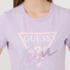 GUESS Lawendowy damski t-shirt bawełniany Icon Tee