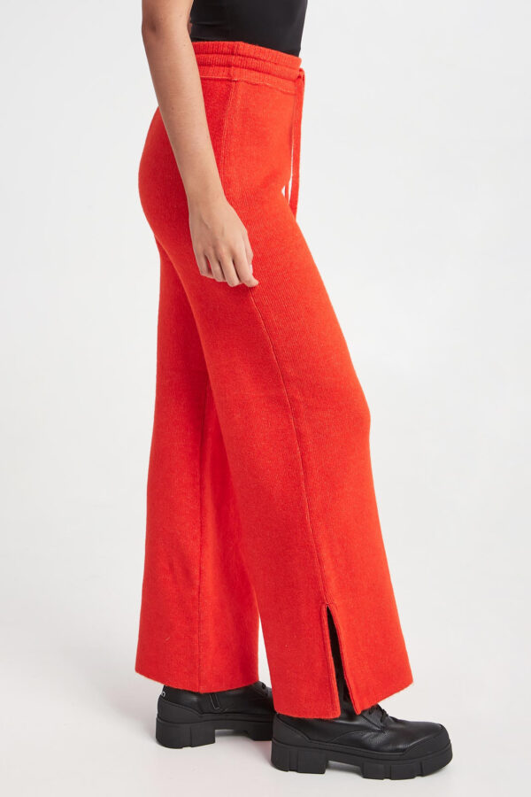 6fdffbb390d897df469e9dc73cef14393fbc3e28 Spodnie damskie PATRIZIA PEPE