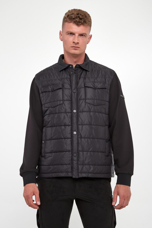 72c32c55ab2ec0f4491e5aaea8c7c715f65097e8 Kurtka męska pikowana KARL LAGERFELD