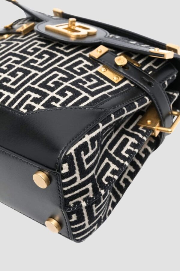 75901d6e49154f48286aa7a9a48d5fb9523d3921 BALMAIN Czarny kuferek damski Classic Handle Bag