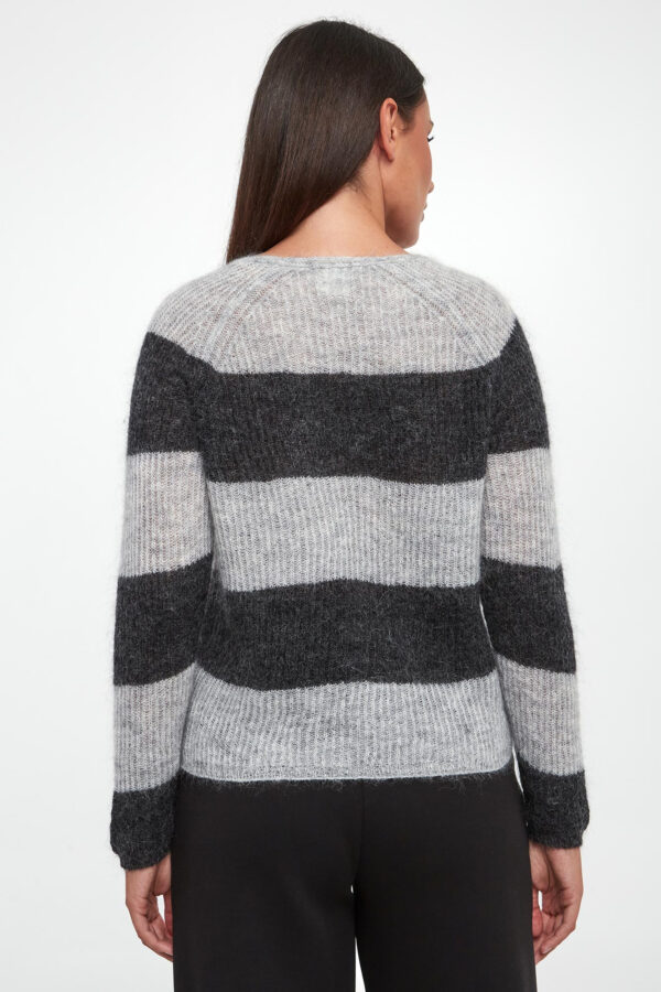 Sweter damski moherowy Ricetta