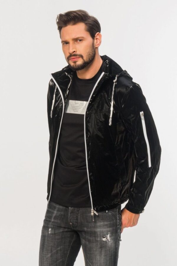 EMPORIO ARMANI Czarna męska kurtka z tkaniny technicznej extra shiny glass, Rozmiar 54