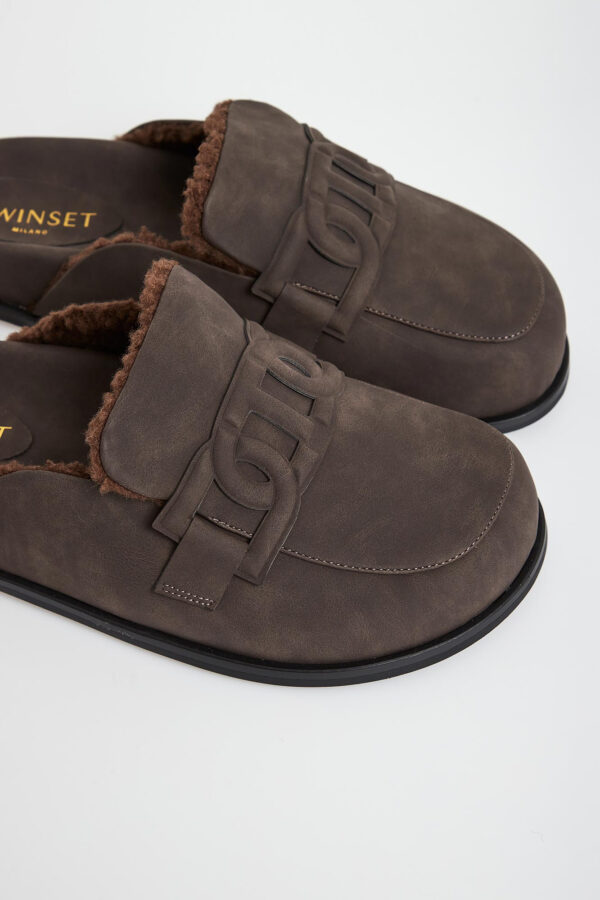 7bb71890fdead529dfeb8361ba5790d41be5a1c0 Klapki mule damskie TWINSET