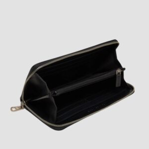 7c0ae9ed18a13faa07f0688623f44f48fb07c925 CALVIN KLEIN Czarny damski portfel na zamek