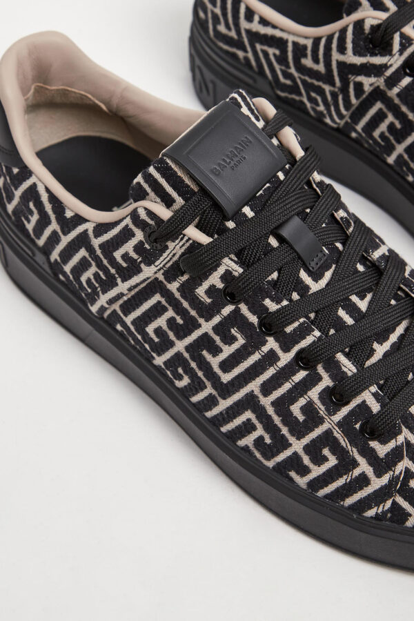 8aa9e4d222e548e371d8b675bd2dbfe76bbefbd1 Sneakersy męskie B-Court BALMAIN