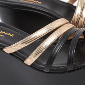 Klapki damskie skórzane na koturnie BALDININI