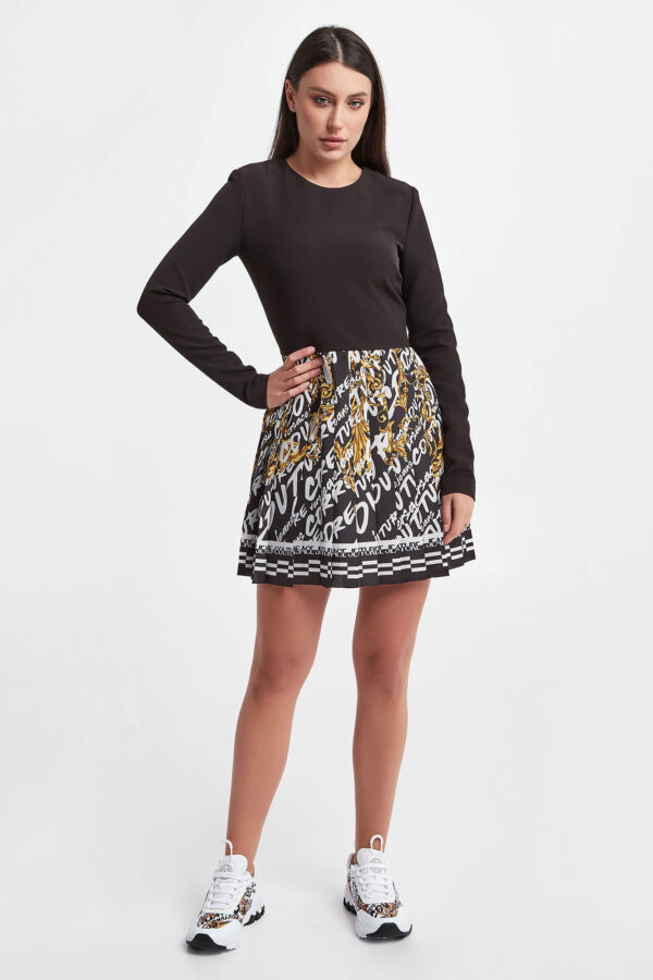 8be06bcf7e806cd514d16ad967a54cb80d7e77c7 Sukienka plisowana VERSACE JEANS COUTURE