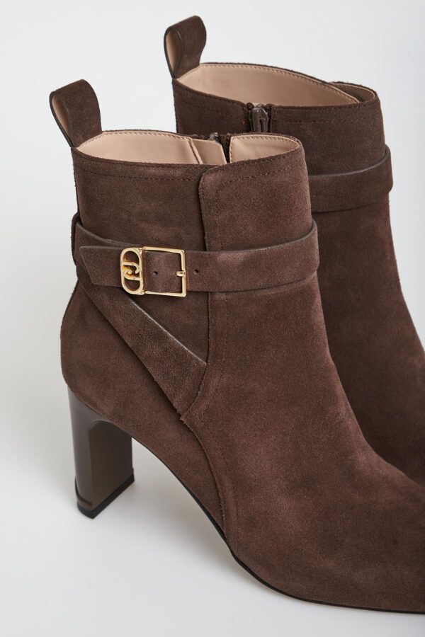 Botki zamszowe na obcasie LIU JO