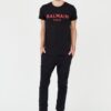 BALMAIN Czarny męski T-shirt z czerwonym logo