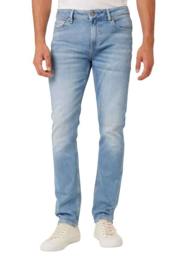 GUESS Błękitne męskie spodnie jeansowe Angels