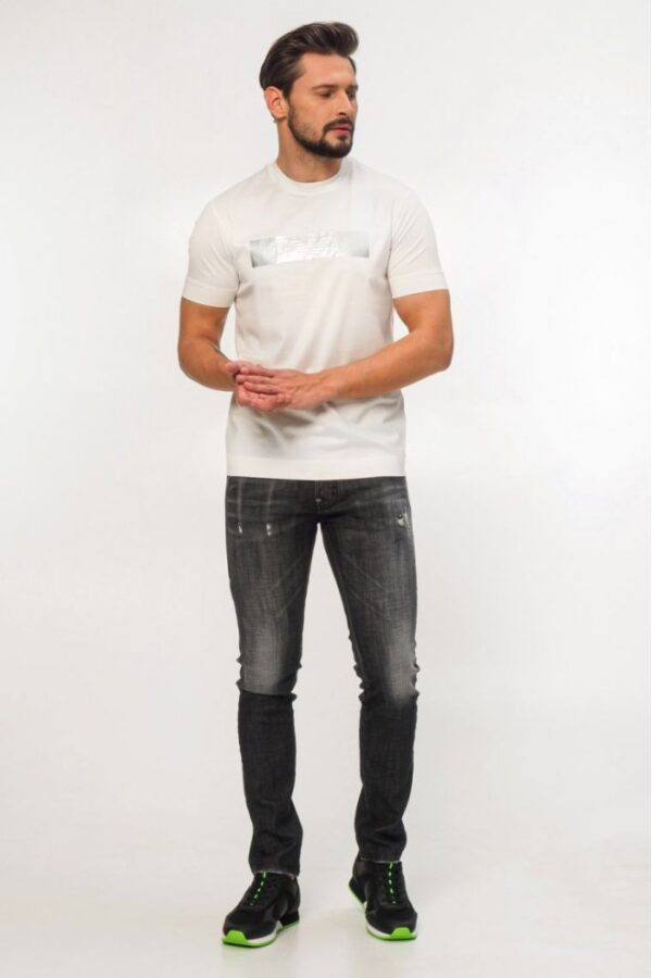 EMPORIO ARMANI Biały t-shirt męski ze srebrnym logo
