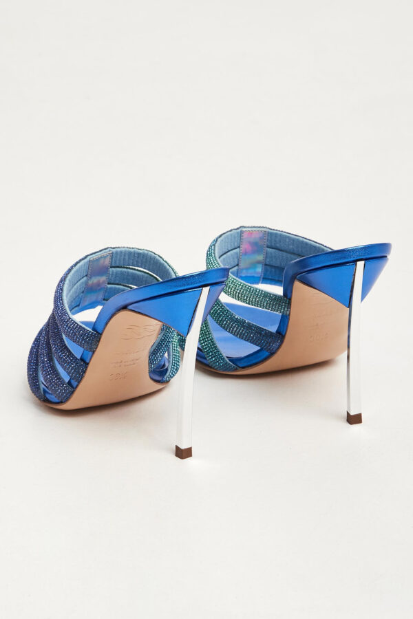 8eaf946ffafbfe0109a7e13c6c31943ee3321a43 Klapki damskie na szpilce CASADEI