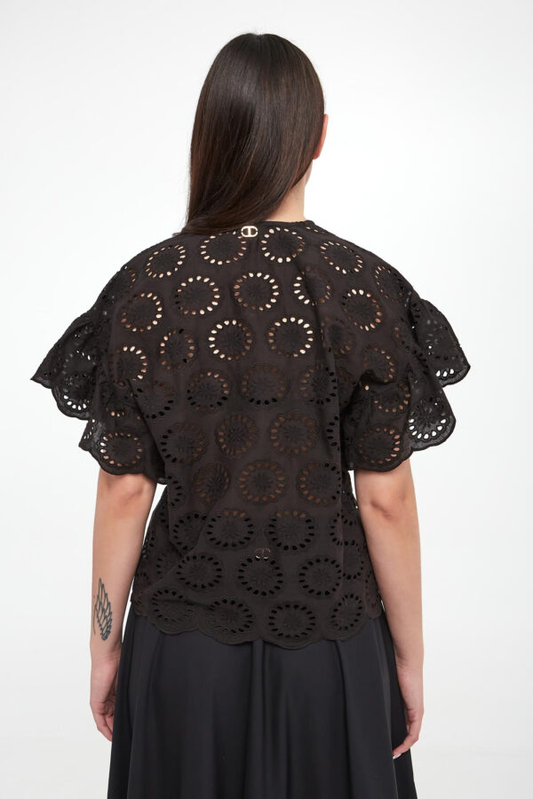 91611f6153fc279f15fa5b27b3c0708150651a77 Bluzka damska w haft angielski TWINSET