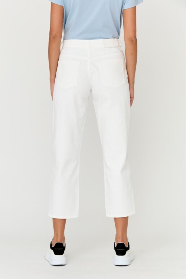 7 FOR ALL MANKIND Białe jeansy damskie THE MODERN STRAIGHT Milk