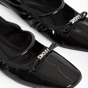 93e5d7cd8a9847f7387edebc564e8f4db63a63fe Baleriny damskie lakierowane DKNY