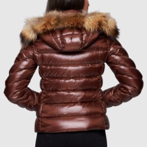 95881e8cc190fe5c1218941603f91cc632548f2a HETREGO Brązowa damska puchowa kurtka Holly z odczepianym kapturem, Rozmiar 42 EU - 46 IT