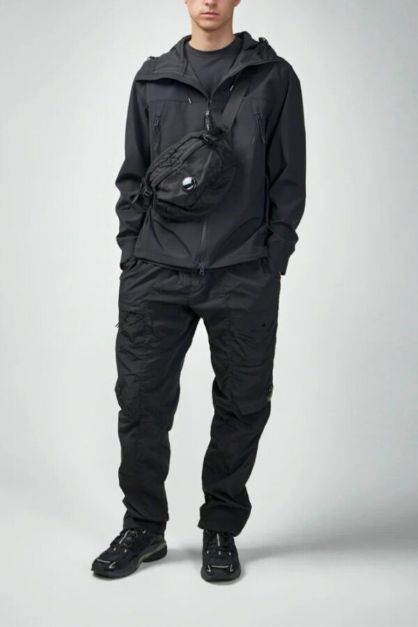 C.P. COMPANY Czarna męska kurtka wiatrówka Outerwear