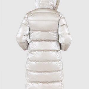 97fd09db3bfa4e05ee2670464925393251ee58fd HETREGO Beżowy błyszczący płaszcz damski puchowy z odpinanymi rękawami summer, Rozmiar 36 EU - 40 IT