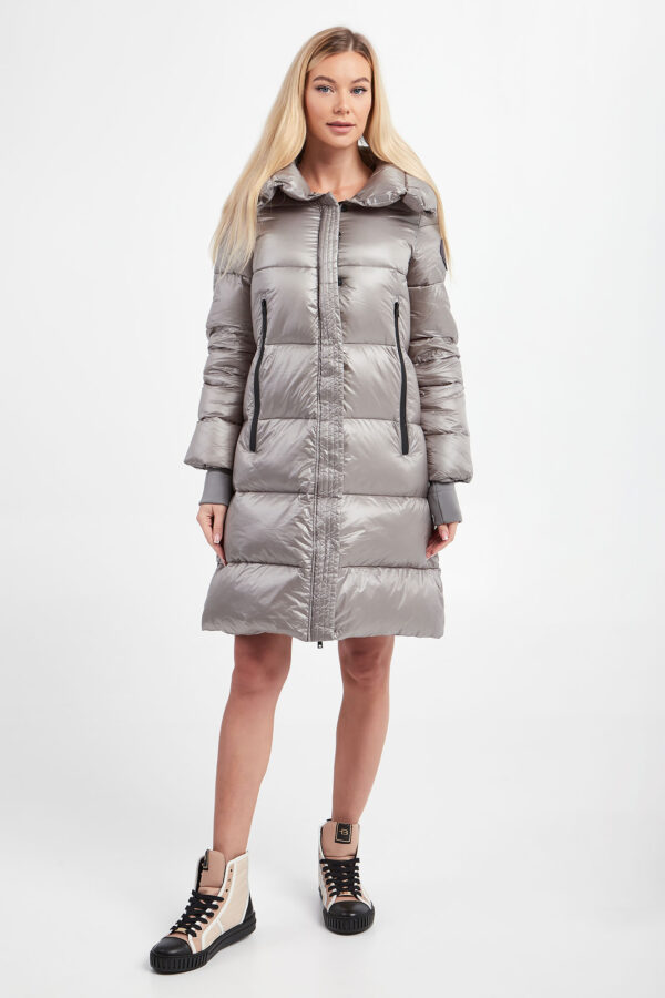 9b639c752a5d5fe8161f297196f40b2be56cf109 Płaszcz damski puchowy GIANFRANCO FERRE